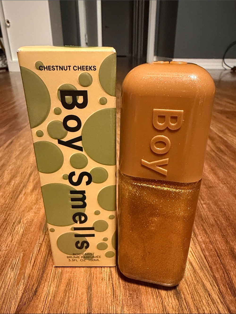 BOY SMELLS